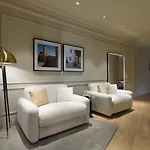 H10 Palacio Colomera 호텔