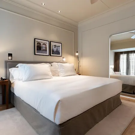 Отель H10 Palacio Colomera Кордова