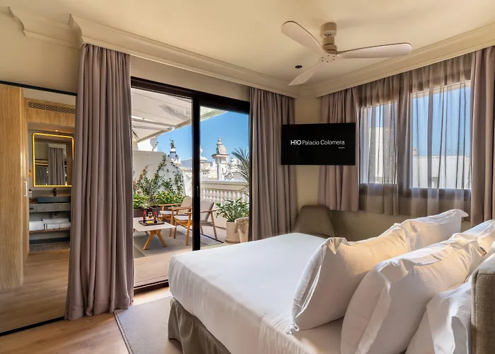 H10 Palacio Colomera Hotell