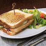 Hotel H10 Palacio Colomera Cordoba