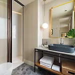 H10 Palacio Colomera Hotel