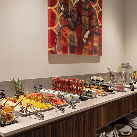 H10 Palacio Colomera 4*