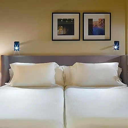 호텔 H10 Palacio Colomera