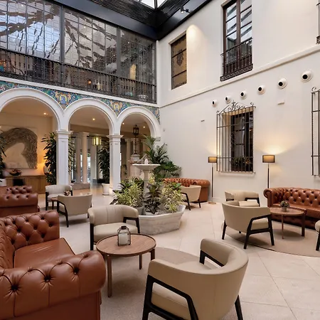 Hotel H10 Palacio Colomera