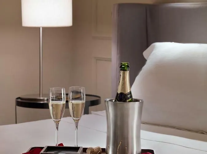 H10 Palacio Colomera 4*