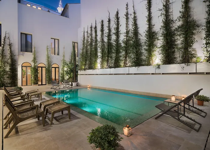 H10 Palacio Colomera 4* コルドバ