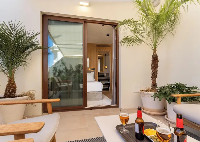 H10 Palacio Colomera ホテル コルドバ