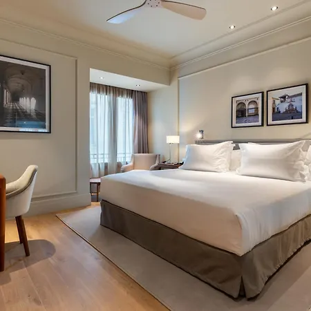 H10 Palacio Colomera コルドバ
