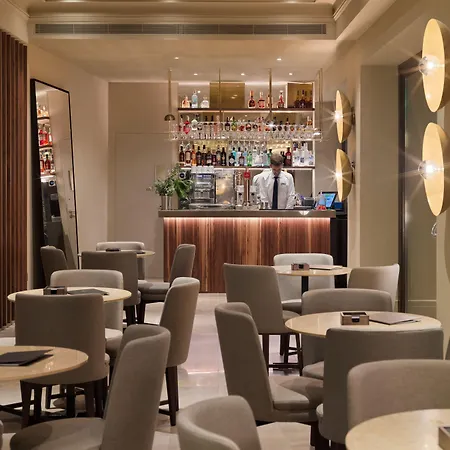H10 Palacio Colomera コルドバ