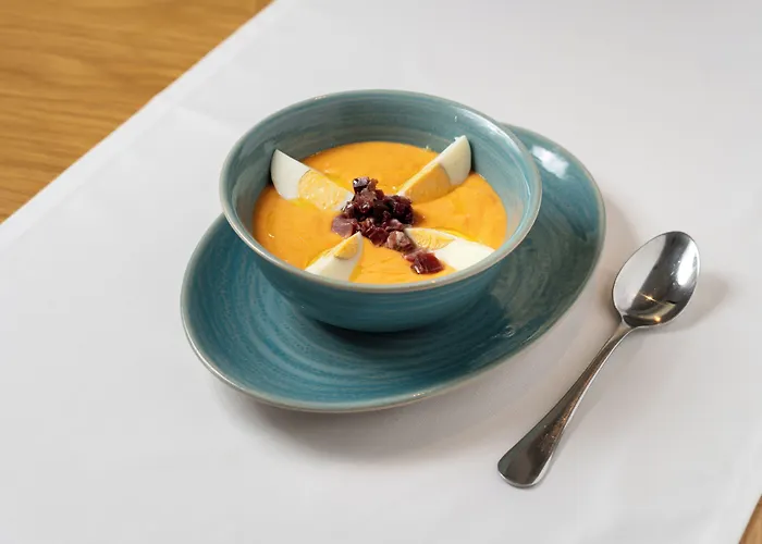 Hotell H10 Palacio Colomera 4*